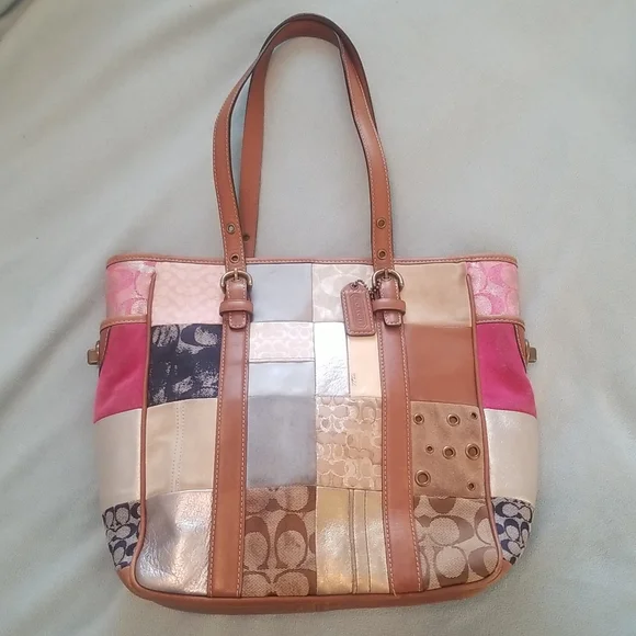 バッグ Coach Patchwork One Shoulder Bag Rare Coach Shoulder bag Pastel Patchwork Handbag Used From
